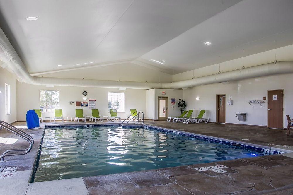 Comfort Suites Delavan - Lake Geneva Area Eksteriør billede